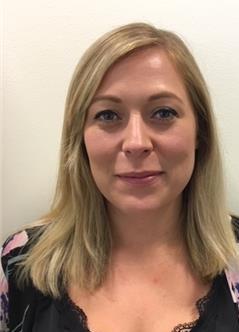 Professional Profile Photo for Rachel Heslop, Associate Director