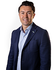 Professional Profile Photo for Robbie Macdonald, Associate Director