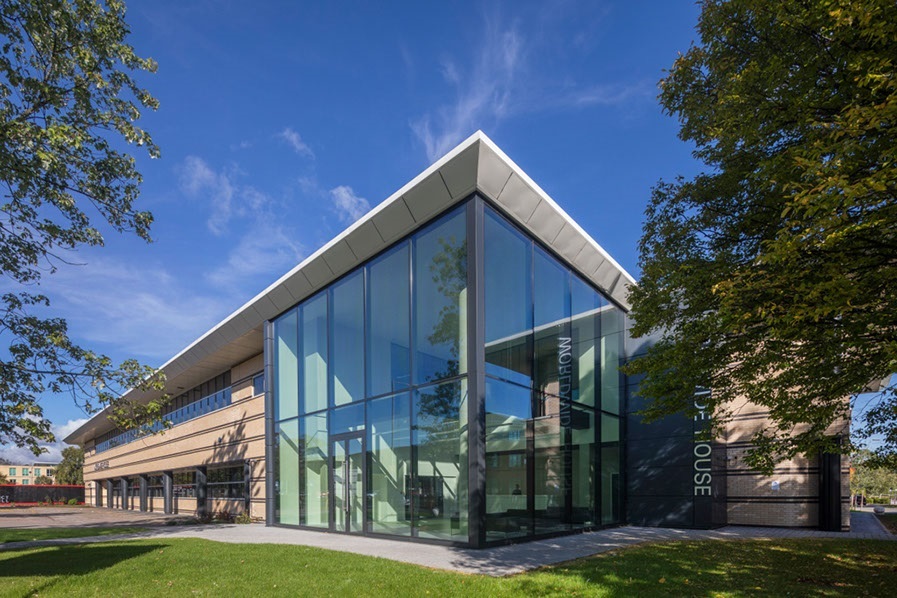 Avison Young appointed to let Worldwide House, Bracknell