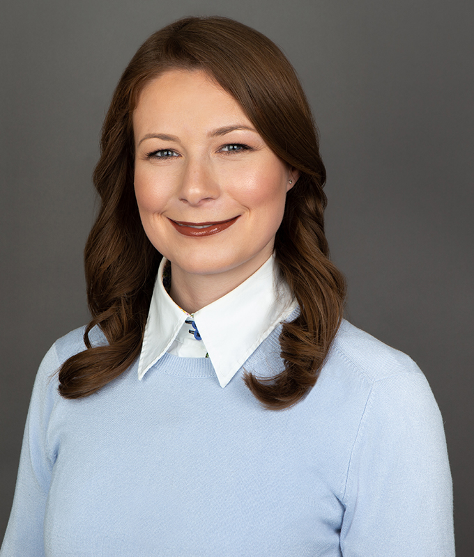 Professional Profile Photo for Elisa Meyer, Senior Consultant Investment